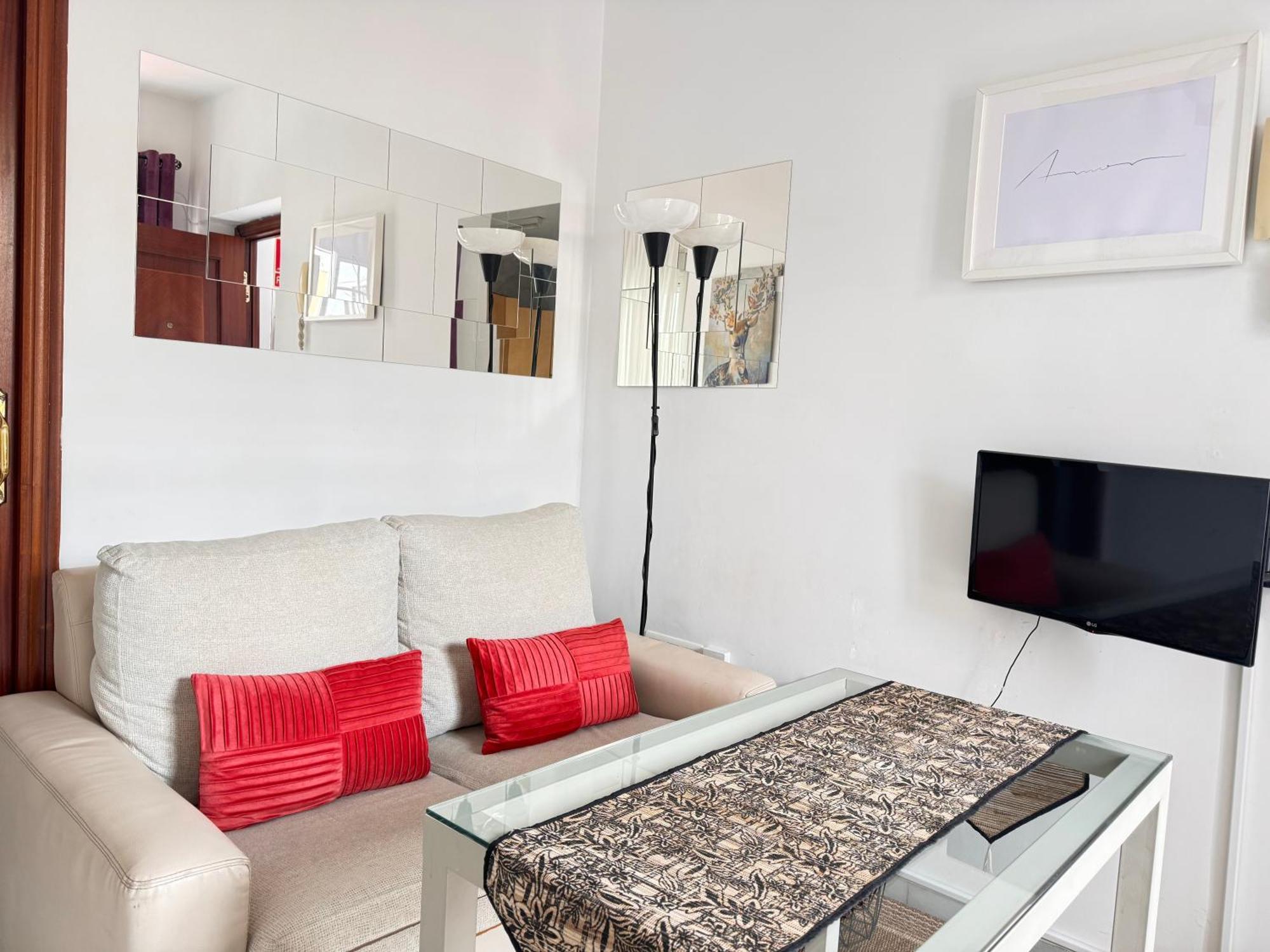 Atico Con Terraza Privada — Photos 3